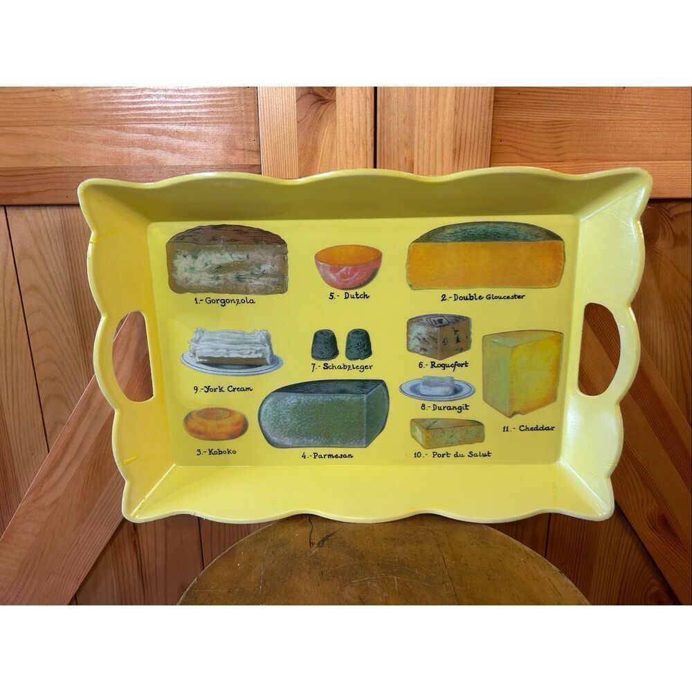 Vintage plastic cheese platter with handles (7653)
